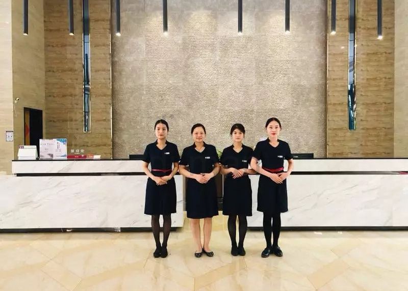 地(dì)中海(hǎi)國(guó)際酒店(diàn)